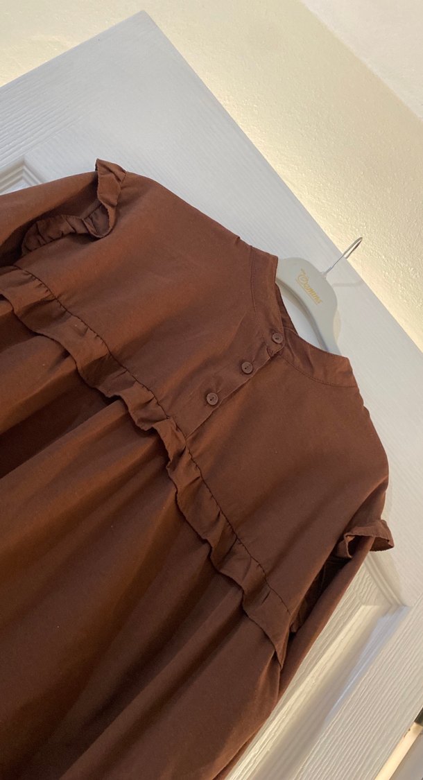 Kahverengi Fırfırlı Bluz - Görsel 2