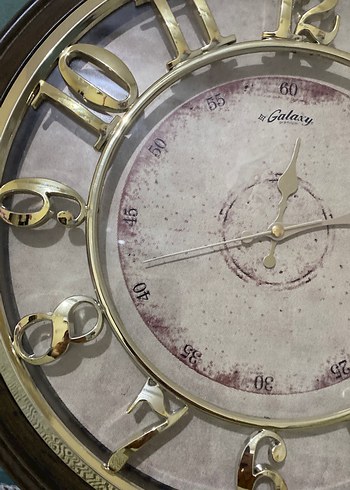 Parlak Kahverengi Galaxy Duvar Saati - Görsel 2