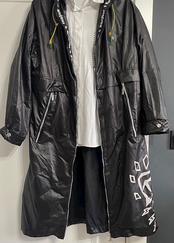 Siyah Kadın Uzun Street Wear Yağmurluk