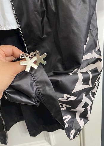 m Beden Siyah Kadın Uzun Street Wear Yağmurluk