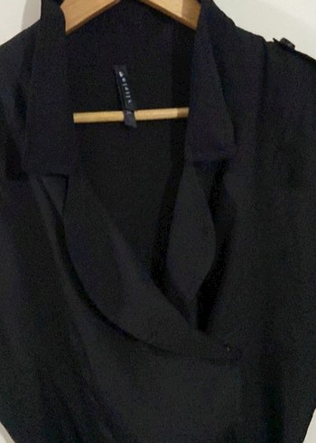 Kemer Detaylı Siyah Kolsuz Tulum - Görsel 3