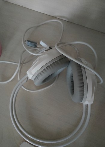 Blic BGH2 Beyaz USB Rainbow LED Işıklı Gaming Kulaklık - Görsel 2