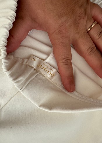 Kadın Beyaz Piazzo Kumaş Pantolon - Görsel 2