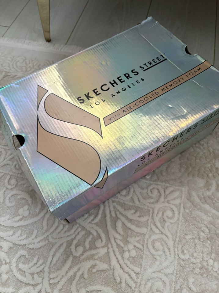 Skechers Bej Dolgu Topuklu Bağcıklı Kadın Spor Ayakkabı - Görsel 5