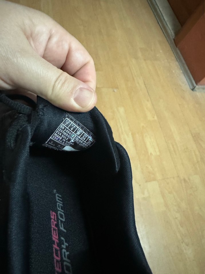 Skechers spor ayakkabı - Görsel 4