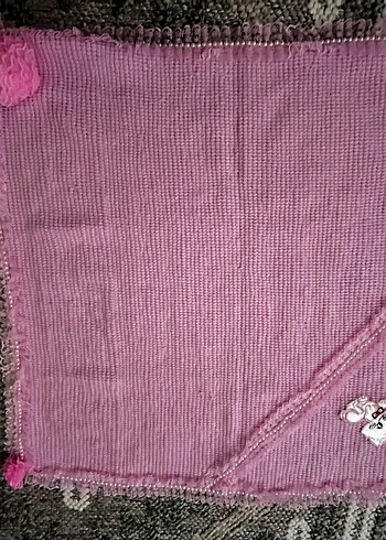 Pembe Nakışlı Örgü Çocuk Battaniyesi - Görsel 2