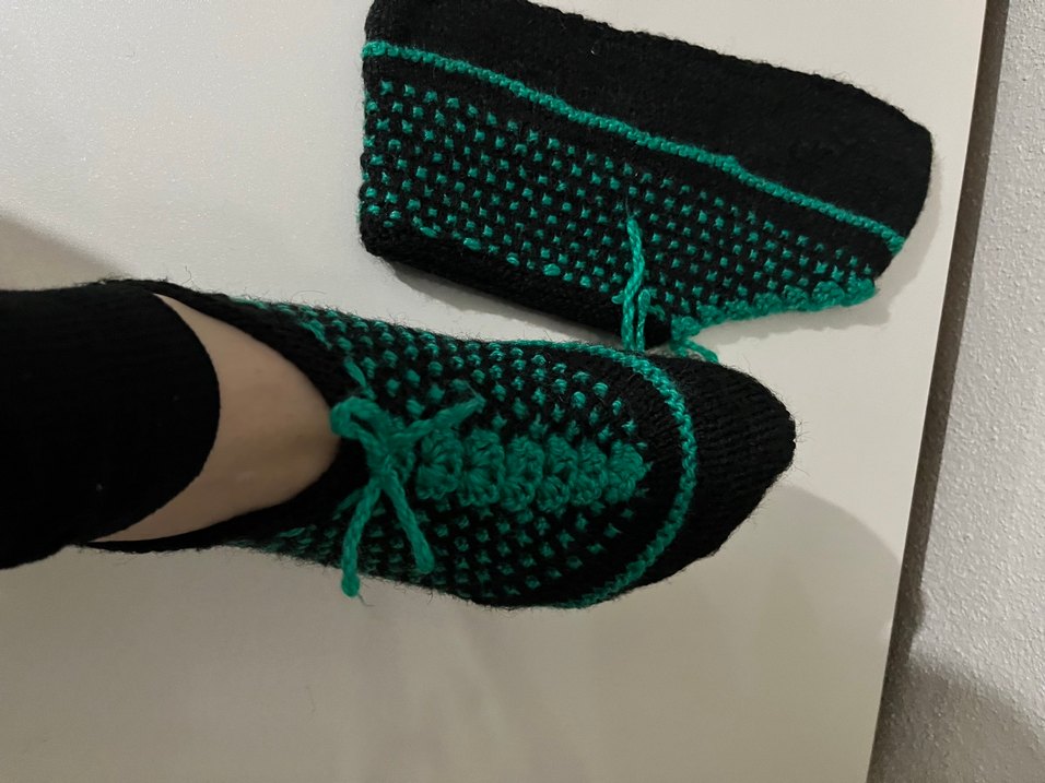 Yeşil Nakışlı Örgü Kadın patik - Görsel 2