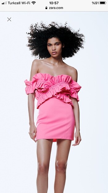 Pembe elbise