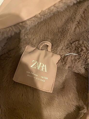 Zara Zara marka orjinal kız bebek montu