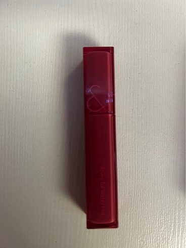 Diğer Rom&nd dewy.ful water tint thulian