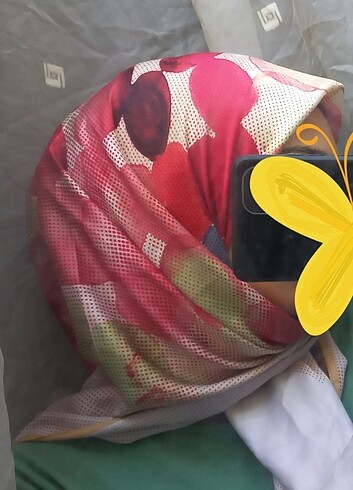 Armine Kare eşarp 