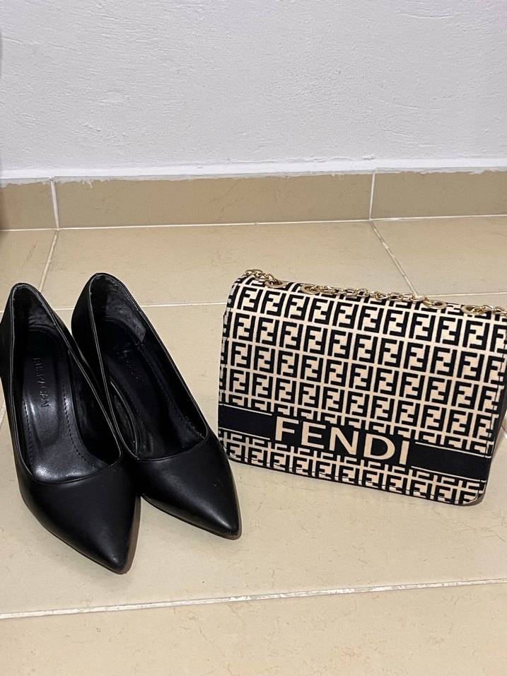 Fendi Zincir Detaylı Kadın El Çantası - Görsel 2