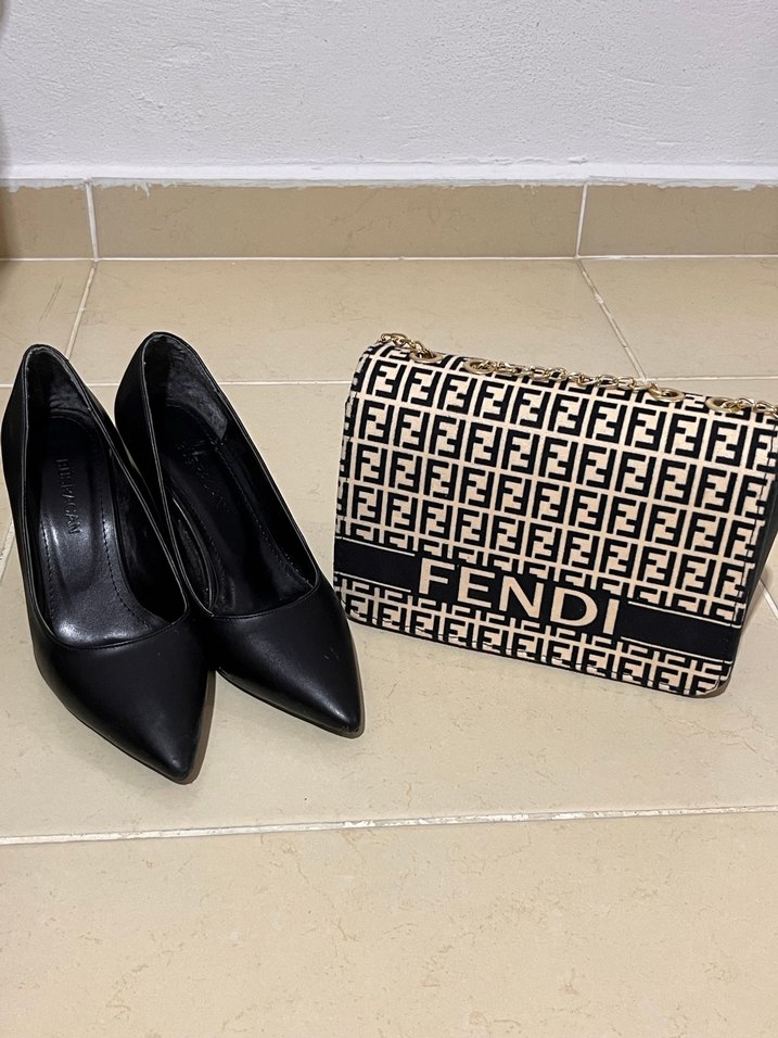 Fendi Zincir Detaylı Kadın El Çantası - Görsel 3