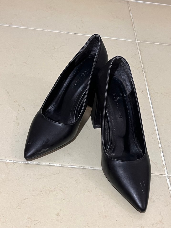 Kadın Siyah Modern Klasik Topuklu Ayakkabı - Görsel 4