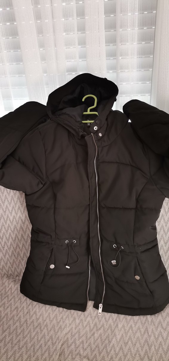 Siyah Fermuarlı Kadın Kışlık Ceket - Görsel 2