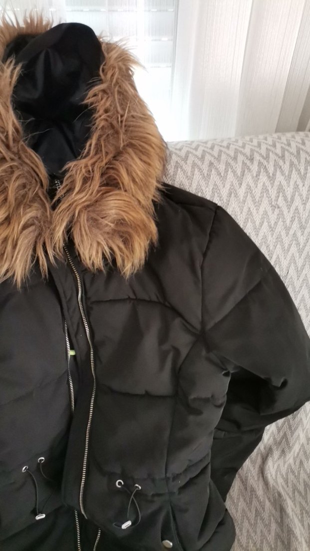 Siyah Fermuarlı Kadın Kışlık Ceket - Görsel 3