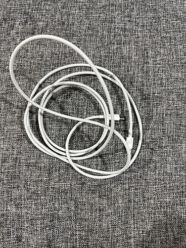 Apple 2 metre USB C - Lightning Şarj Kablosu