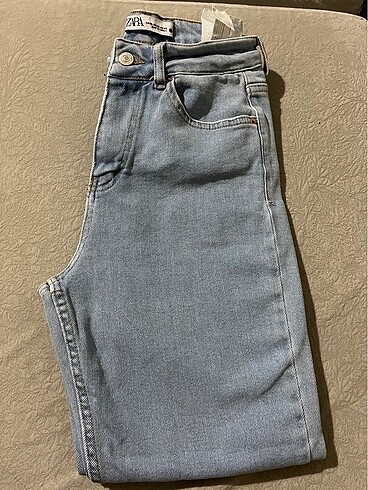 Zara mom jean