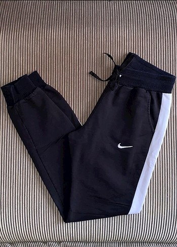Nike s