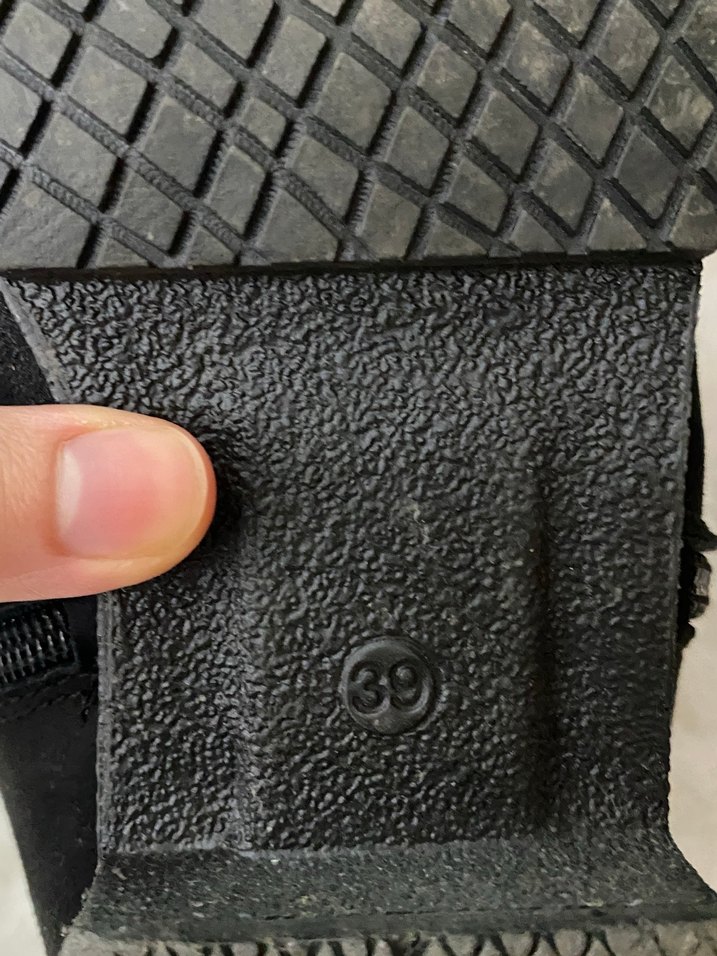 Siyah Süet Fermuarlı Kadın Bot - Görsel 5