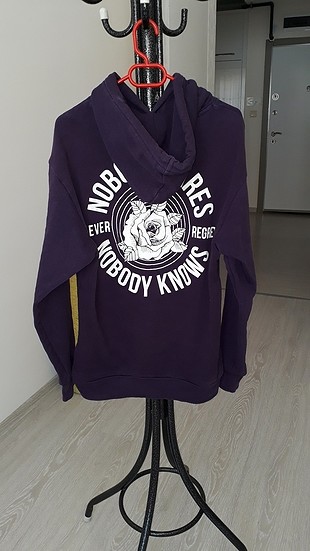 mor h&m sweatshirt