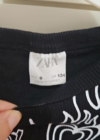 Kız Çocuk Siyah Uzun Kollu Baskılı Tshirt - Görsel 2