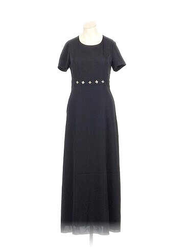 PreLoved Uzun Elbise %70 İndirimli.