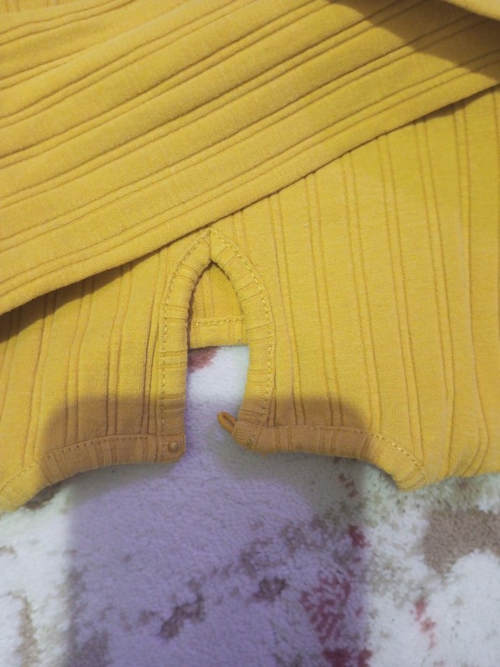 Kız Çocuk Renkli Fırfırlı Uzun Kollu Bluz - Görsel 3