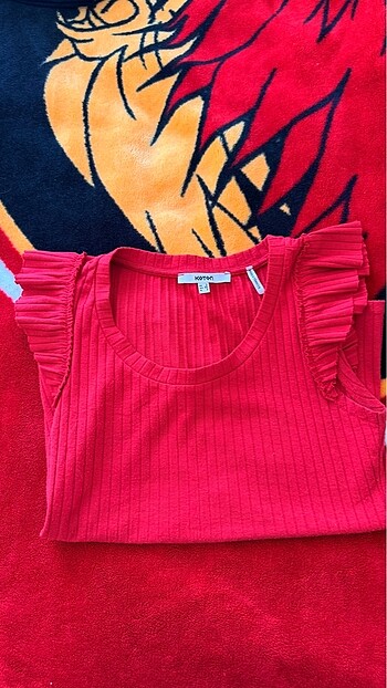 Koton kırmızı fırfırlı sıfır kol body - Görsel 5