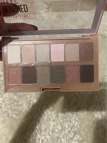 Maybelline Maybelline göz farı