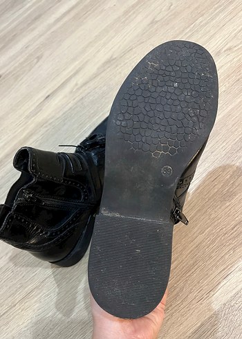 Deichmann Siyah Deri Goth Tarzı Tokalı Kadın Bot