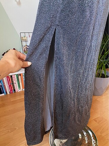 Twist gece elbisesi, hiç giyilmedi - Görsel 3