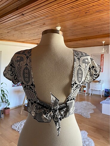 Özel tasarım crop top - Görsel 4