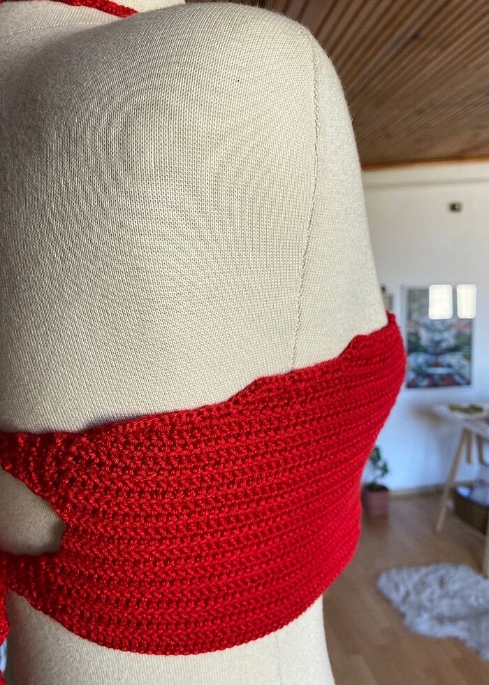 Özel tasarım crop top - Görsel 4