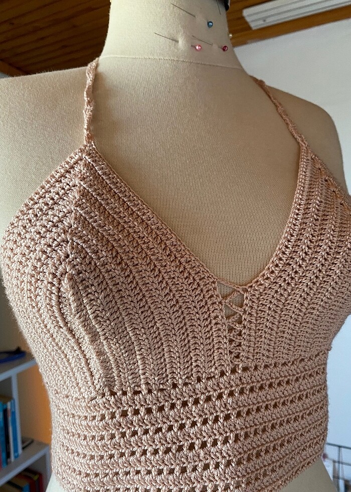 Özel tasarım crop top - Görsel 2