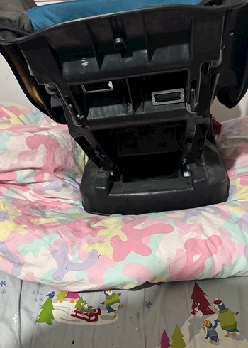 Koyu Mavi Çocuk Oto Koltuğu - Görsel 4