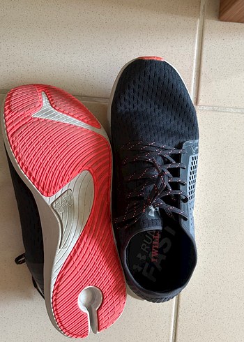 38 Beden gri Renk Gri Under Armour kadın koşu Ayakkabı