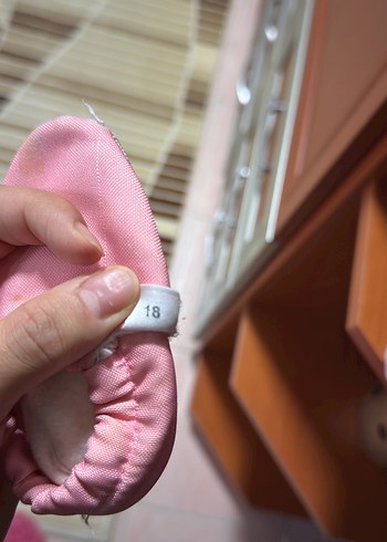 Düğmeli Pembe Kız Çocuk Ev Terliği - Görsel 3