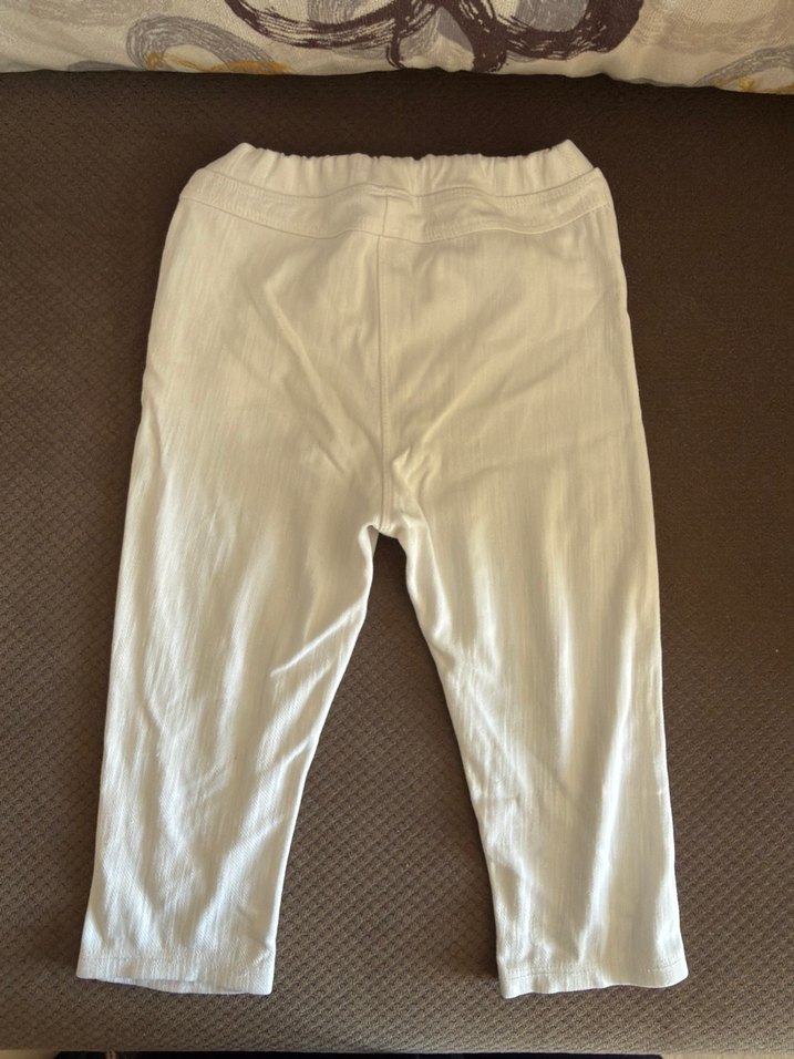 Kısa Tayt ve Tişört - Görsel 2