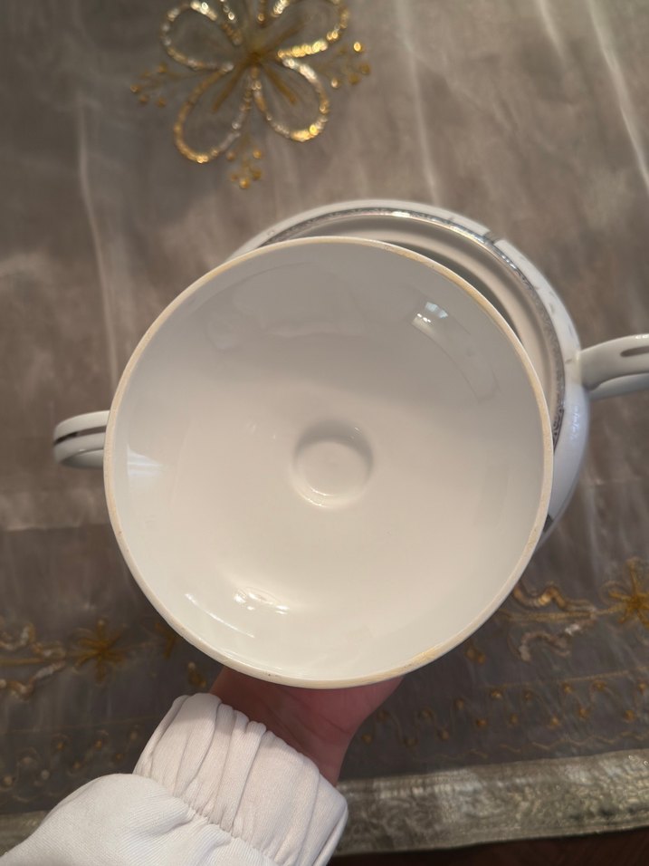 Gri Detaylı Beyaz Porselen Şekerlik - Görsel 3