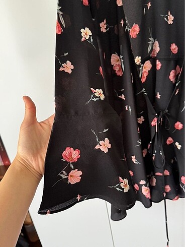 H&M Elbise