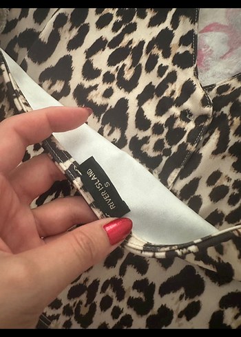 Leopar Desenli Kadın Kolsuz Yelek - Görsel 3