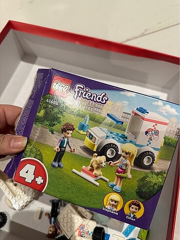 Beden Lego 41694