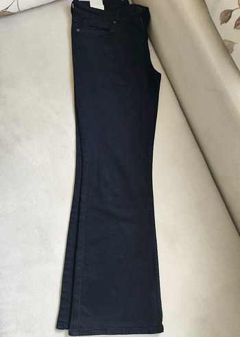 Kadın Siyah Midi Boy Denim Pantolon