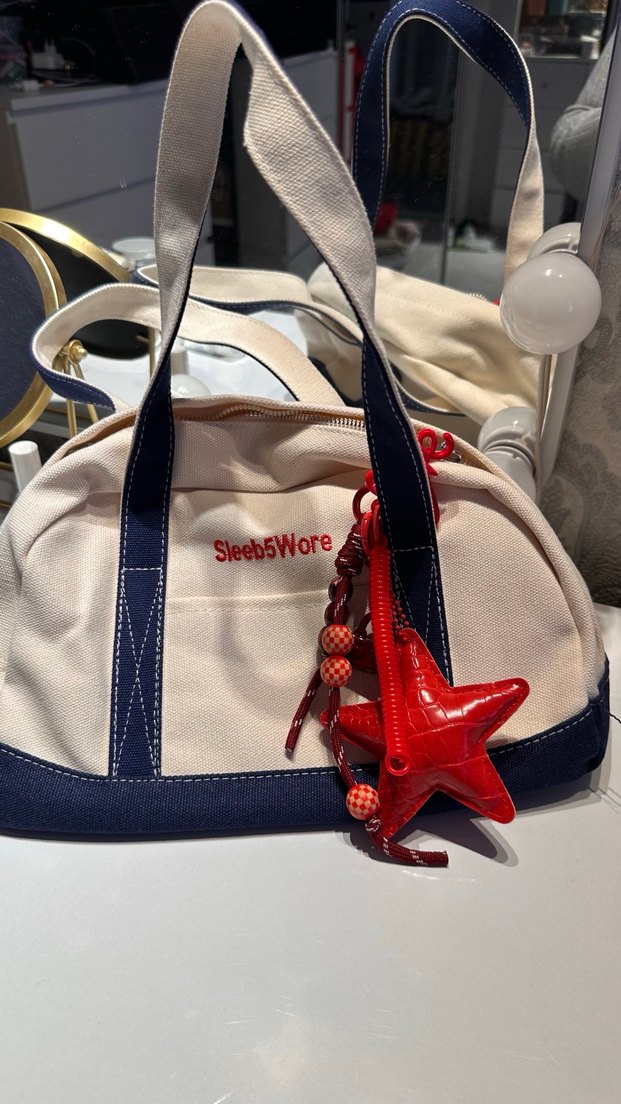 Renkli Baskılı Beyaz Spor Kadın Çantası çarmsız - Görsel 3