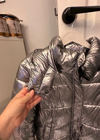 Kadın Gri Metalik Kemerli Kışlık Mont - Görsel 7