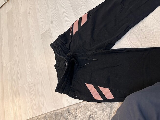 xs Beden Hummel