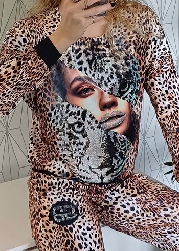 Alt üst kadife takım - Görsel 5