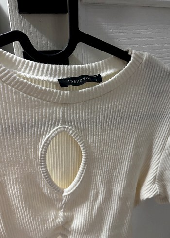 Fitilli Dekolteli Crop - Görsel 2