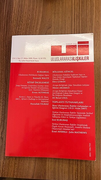 Uluslar arası ilişkiler kitabı